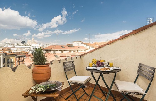 Sol Apartment | Waou Plaza Mayor I - Alquiler Corta Duración