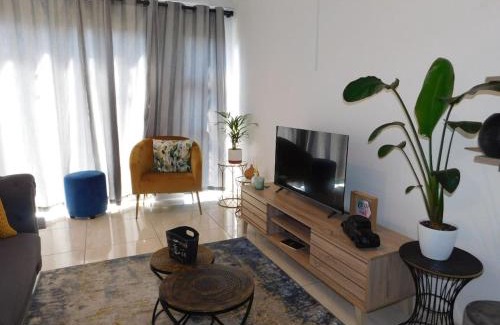 Pretoria Apartment | Wapadrand Modern Self-catering Apartment