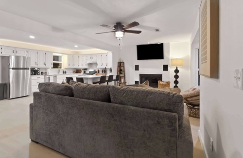 Springdale House | War Eagle Haven - Coming this weekend