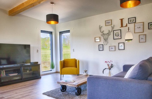 Saint-Germain-les-Paroisses House | Warm, contemporary wooden house: Le Lodge du Trappon ****