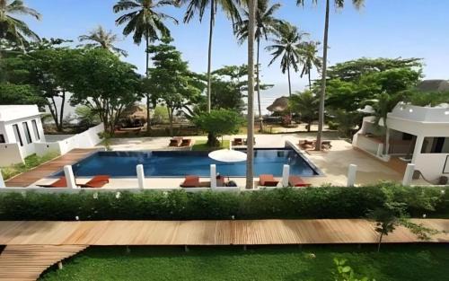 Bai Lan Resort | Warapura Resort
