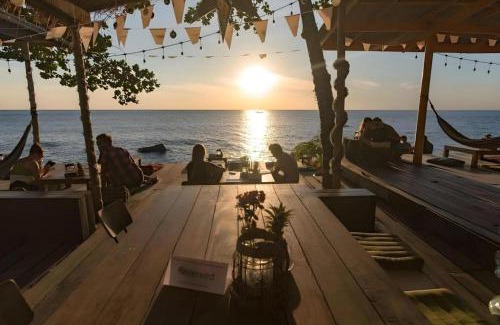 Bai Lan Resort | Warapura Resort
