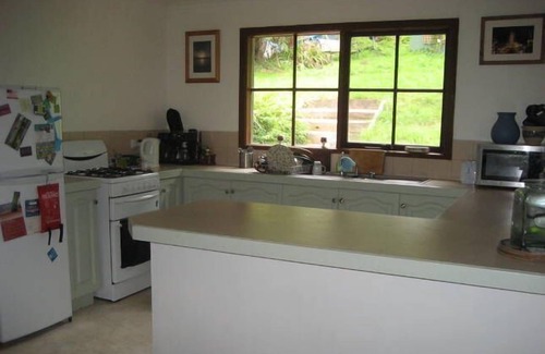 Warburton Cottage | Warburton Holiday House