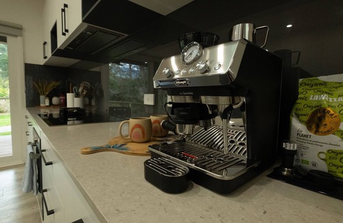 Warburton House | Warburton Retreat with your own creek