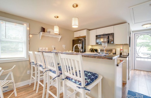 Wareham Cottage | Wareham Cottage Near Cape Cod & Ski Area!