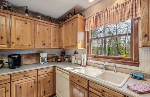Lake Lure House | Warm and cozy cabin in Lake Lure, nestled in hardwood trees, peaceful home~ WiFi