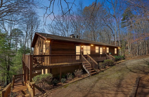 Lake Lure House | Warm and cozy cabin in Lake Lure, nestled in hardwood trees, peaceful home~ WiFi