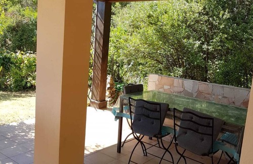 Eden Rock House | Warm and Cozy Villa