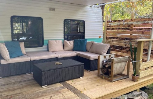 Asheville House | Warm and Cozy, Vintage, Camper 8 Minutes from the heart of Asheville