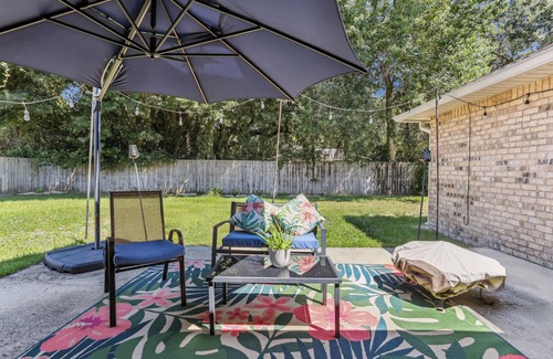 Florida Panhandle House | Warm and Inviting 4BR Home, Perfect for Families