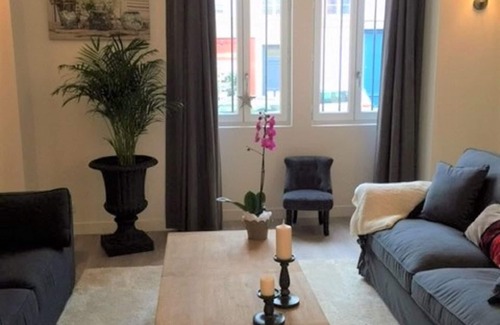 Chantiers Apartment | Warm apartment Castel of Versailles