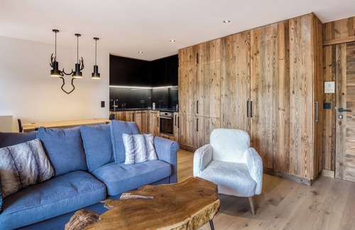 Le Planellet Apartment | Warm apartment nestled in the heart of Megeve