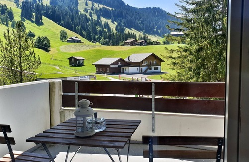 Oberiberg Apartment | Warm atmosphere directly at the ski and hiking area