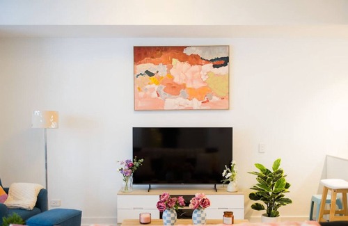 Wolli Creek Apartment | Warm&Comfortable Apartment in Wolli Creek