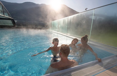 Fuegenberg Ski Chalet | Warm feel-good house, 3 top ski areas, playground