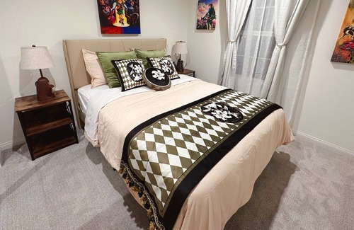 Chino Condo | Warm little codon