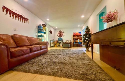 Rancho Cucamonga House | Warm nest Rancho Cucamonga