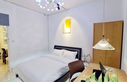 Chengdu City Centre Apartment | Warm Studio In Chengdu Close to Taishengnan Road