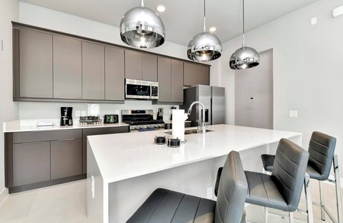 Reunion Condo | Warm & Welcoming Condo near Disney with Resort & Waterpark Access - B45-135