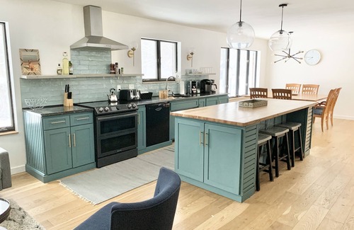 Sawyer House | Warren Dunes- Pool, Hot Tub, PET FRIENDLY, firepit, Pergola, Near Beach