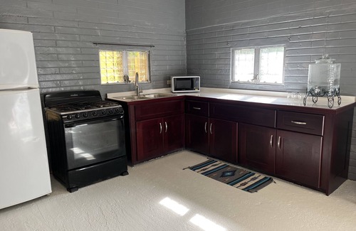 Ontario Village Bed & Breakfast | Warrie Head Resort