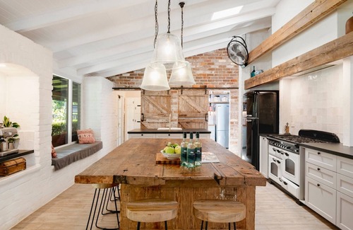 Berry House | Warriwul Homestead - Secluded Luxury Retreat Near Berry