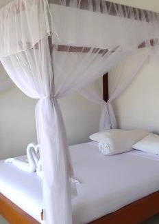 Amed House | Warung Jemeluk & Home Stay