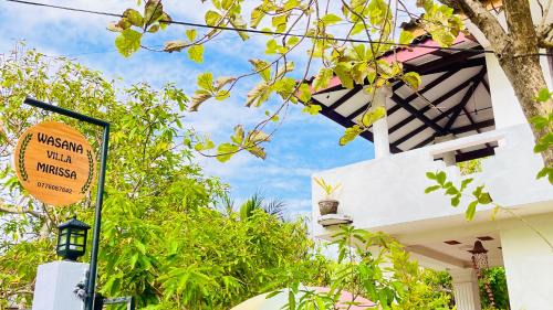 Thalaramba Bed & Breakfast | Wasana Ocean View Villa Mirissa