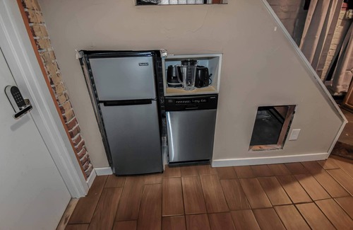 Cory Apartment | Wash Park Gem Large Lower Studio Prime Location