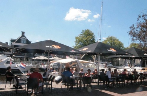 Lemmer Ski Chalet | Wasservogel B14 Comfortable holiday residence