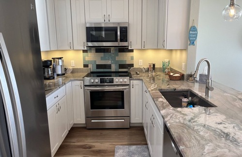 Brookings Condo | Watch the Waves on Bird Island 2
