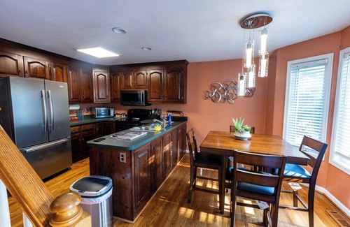 Stevensville House | Waterfront w/Fishing, Games, Fire Pit - Activities Paradise!