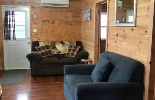 South Harbour Cottage | Water front cottages #2 Your Highlands National Park base camp, on South Harbour