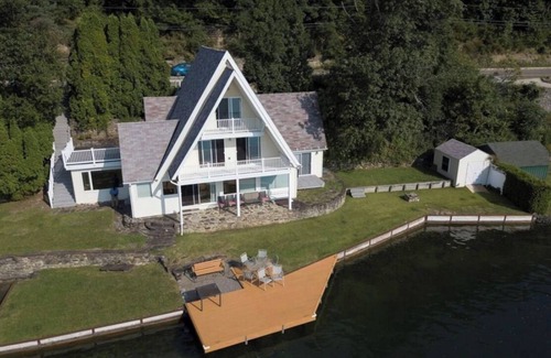 Hammondsport House | Water Front House Near Keuka Lake Wineries