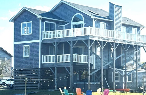 Nags Head House | Water Front Luxury, Fisherman/Boaters Dream - TIKI Bar, New Kitchen, Firepit.