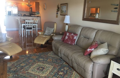 Steinhatchee Condo | Water Front, Pool and Boat Slip