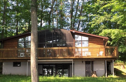 Tiny Cottage | Water front, quiet, relaxing cottage