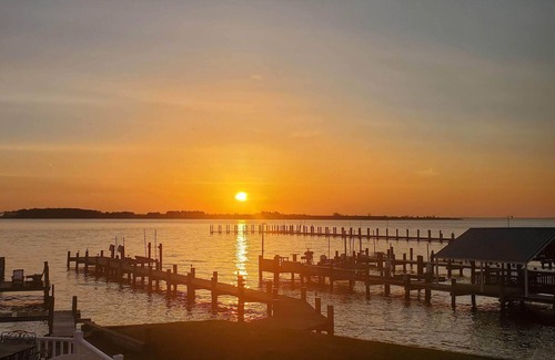 Edgemore House | Water front resort with gorgeous house and views