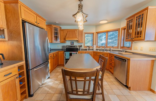 Gulliver House | Water's Edge on Michibay: Barefoot & Beachfront – The Ultimate Summer Stay!