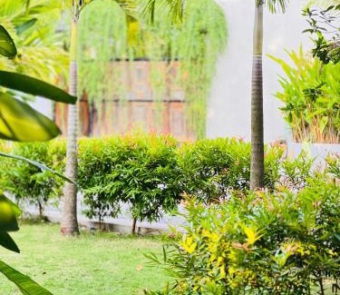 Midigama House | Water's Edge Villa