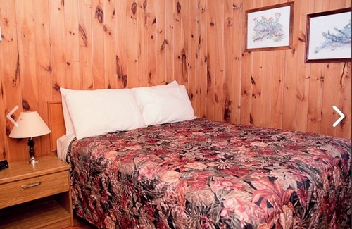 Granville Cottage | Water view 3-bedroom, 2-storey cottage with private Deck!