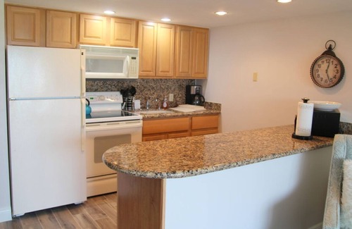 Pelican Bay Condo | Water view & 800' from the beach - Frank & Kim's