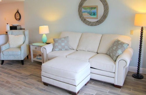 Pelican Bay Condo | Water view & 800' from the beach - Frank & Kim's