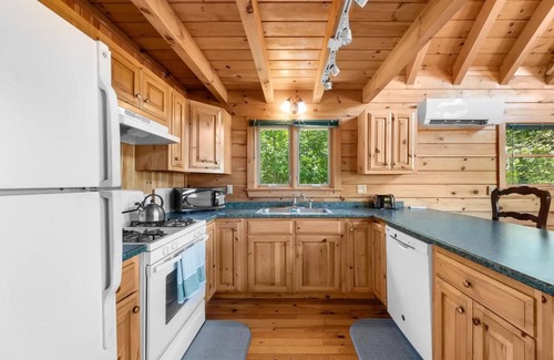 Bar Harbor Cabin | Water-View Cabin in Bar Harbor | Sleeps 10