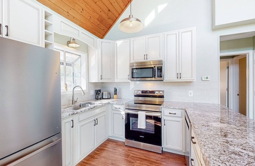 Franklin House | Water view home with amazing views, pool table, & EV charger