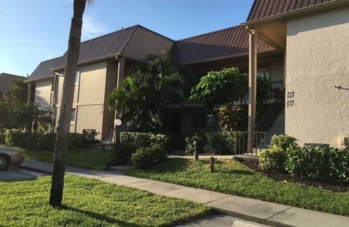 South Island Condo | Water views, beaches, restaurants! Registration 19-1120