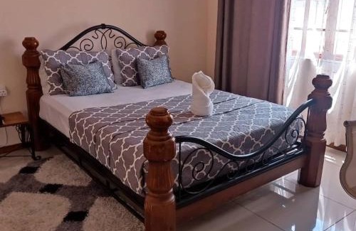 Kasane House | Waterberry Guest House