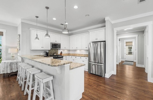 Watercolor House | WaterColor Park District Luxury | Exclusive Beach Club Access + Golf Cart