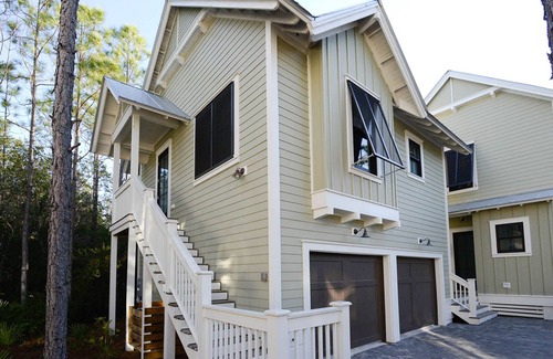 Watercolor House | WaterColor "Yum" |1 BR | Sleeps 4| Camp District |2 Bikes