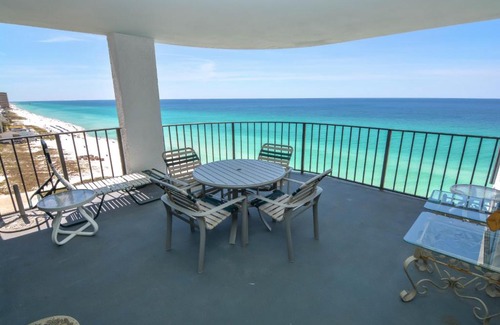 Biltmore Beach Hotel | Watercrest 1402
